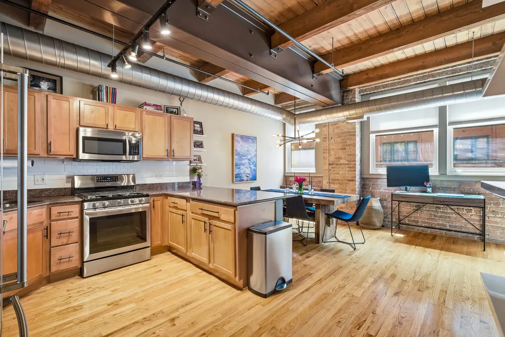 420 West Ontario Street Chicago IL 60654