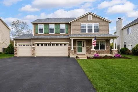 992 Mackenzie Drive Antioch IL 60002
