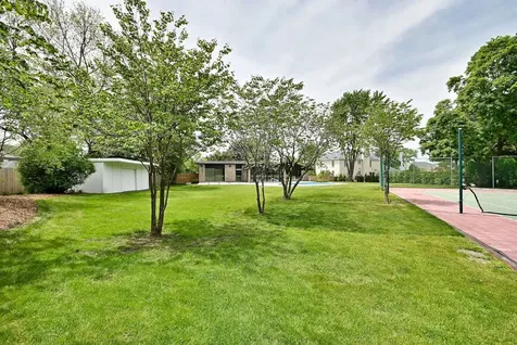 3460 Whirlaway Drive Northbrook IL 60062