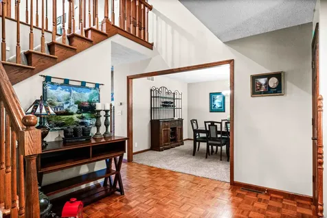 25 Bay Pointe Drive Bloomington IL 61704