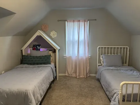 490 Grove Avenue Wood Dale IL 60191