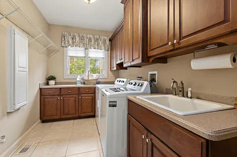 22602 Granite Drive Frankfort IL 60423