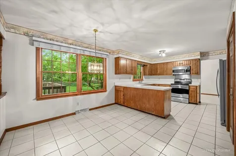 2318 Sudbury Lane Geneva IL 60134