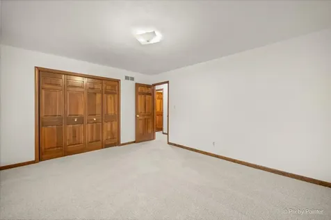 2318 Sudbury Lane Geneva IL 60134