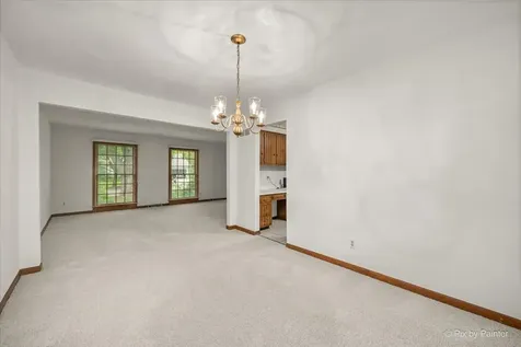2318 Sudbury Lane Geneva IL 60134