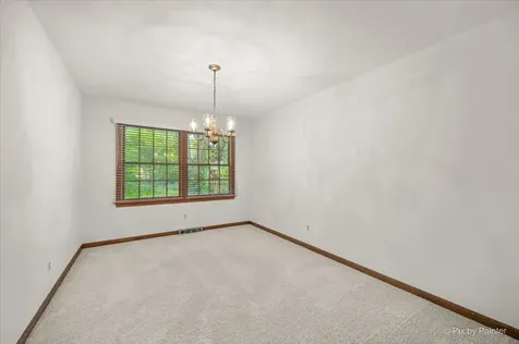 2318 Sudbury Lane Geneva IL 60134