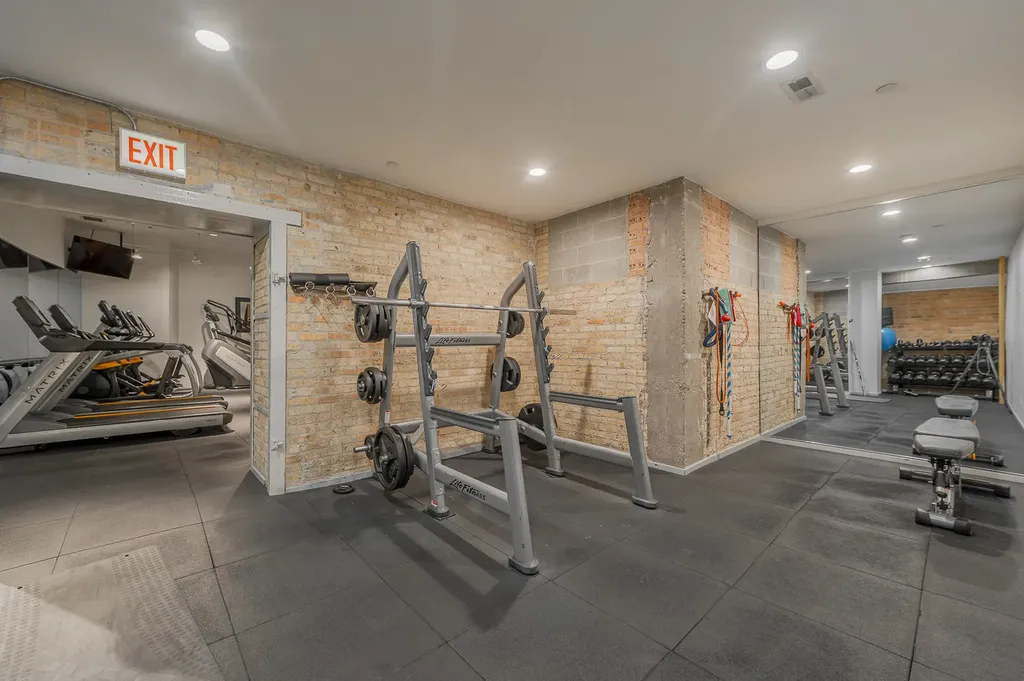 411 West Ontario Street Chicago IL 60654