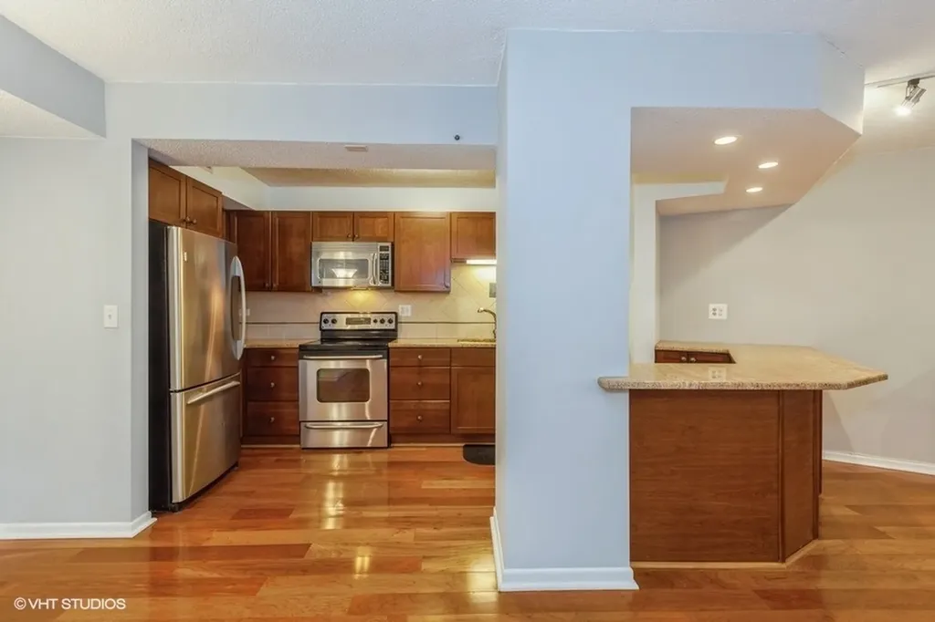 509 Aurora Avenue Naperville IL 60540
