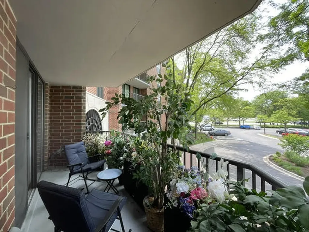 509 Aurora Avenue Naperville IL 60540