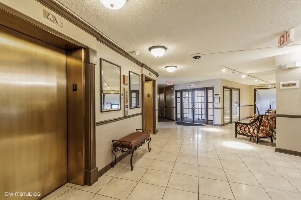 509 Aurora Avenue Naperville IL 60540