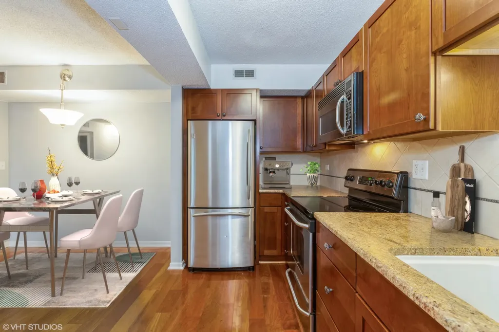 509 Aurora Avenue Naperville IL 60540