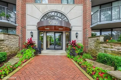 509 Aurora Avenue Naperville IL 60540