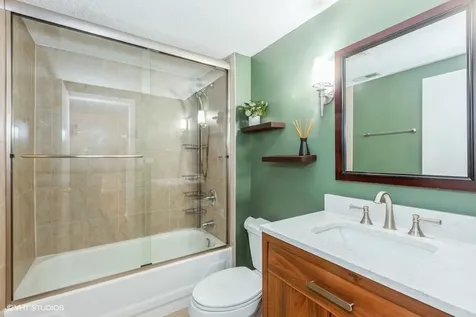 509 Aurora Avenue Naperville IL 60540