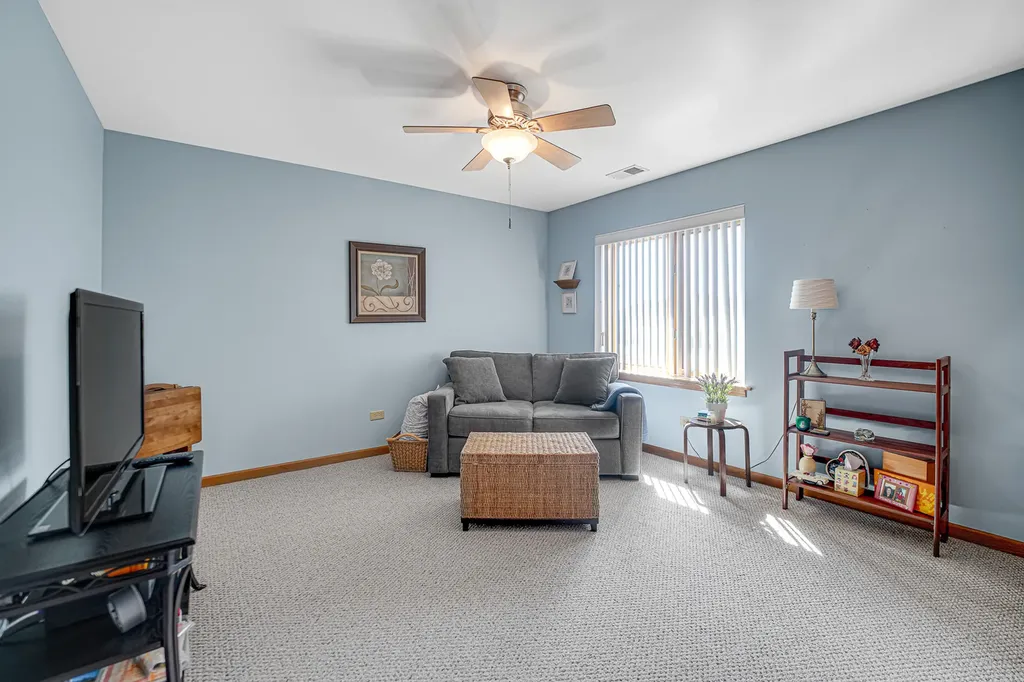 15006 Mayo Drive Orland Park IL 60462