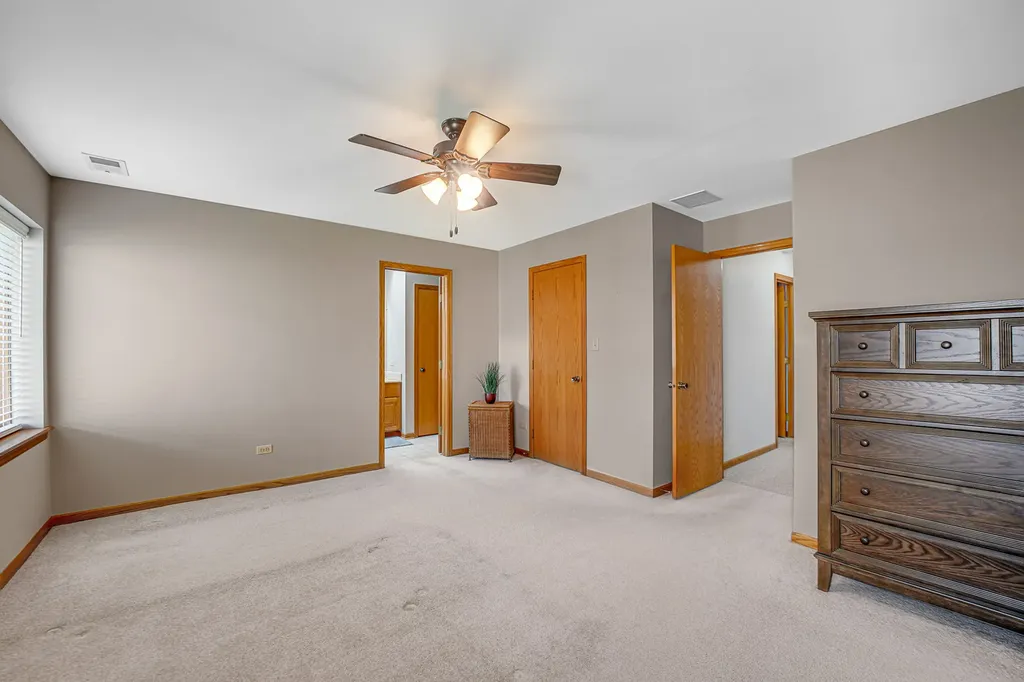 15006 Mayo Drive Orland Park IL 60462