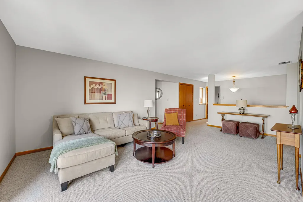 15006 Mayo Drive Orland Park IL 60462