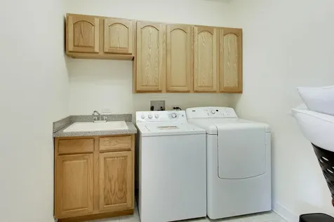 41 Odyssey Drive Tinley Park IL 60477