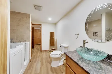 41 Odyssey Drive Tinley Park IL 60477