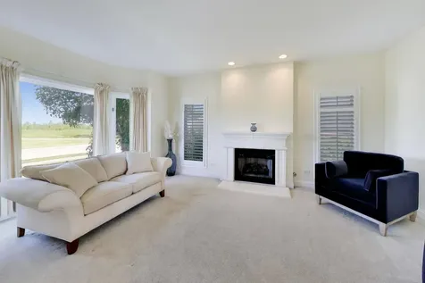 41 Odyssey Drive Tinley Park IL 60477