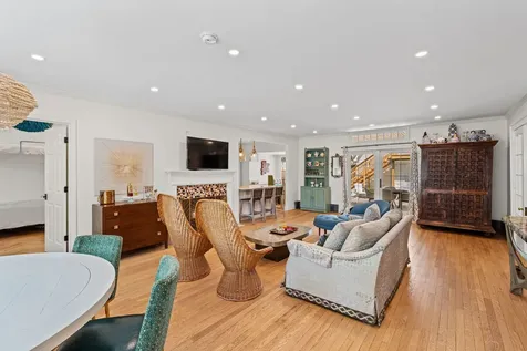 761 Cherry Street Winnetka IL 60093