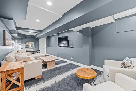 761 Cherry Street Winnetka IL 60093