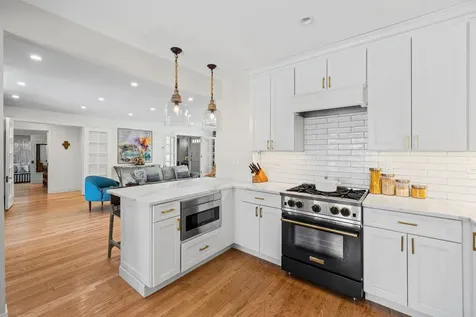 761 Cherry Street Winnetka IL 60093
