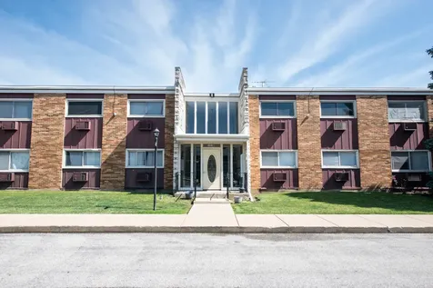 1313B South Rebecca Road Lombard IL 60148