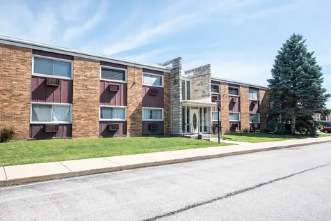 1313B South Rebecca Road Lombard IL 60148