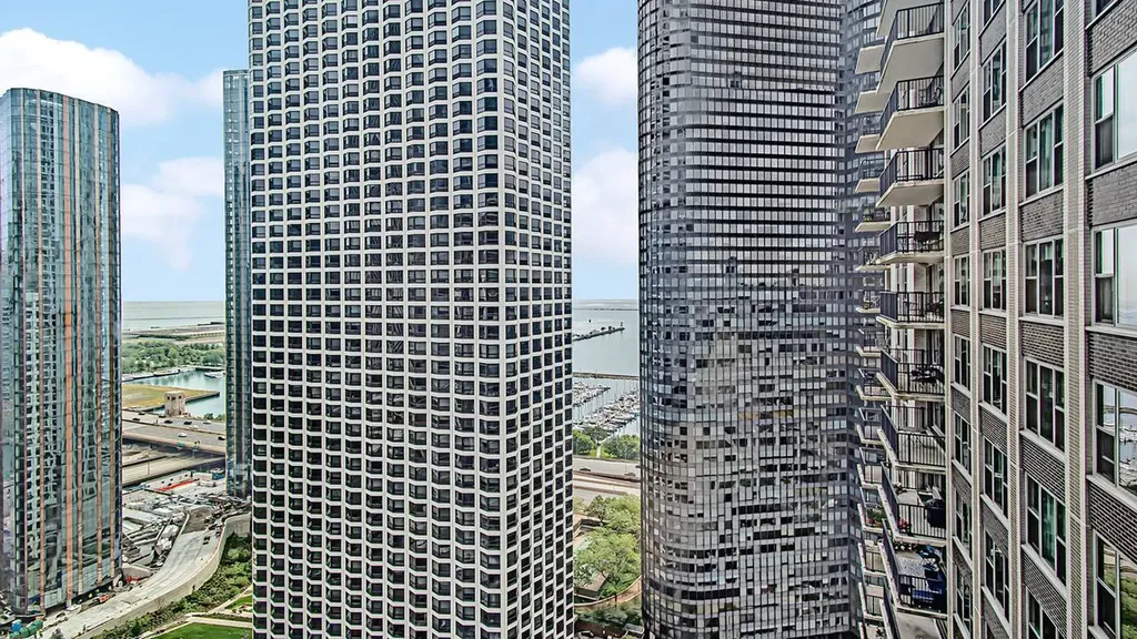 400 East Randolph Street Chicago IL 60601