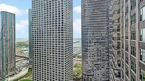 400 East Randolph Street Chicago IL 60601