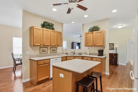 1004 Monroe Avenue Mchenry IL 60050