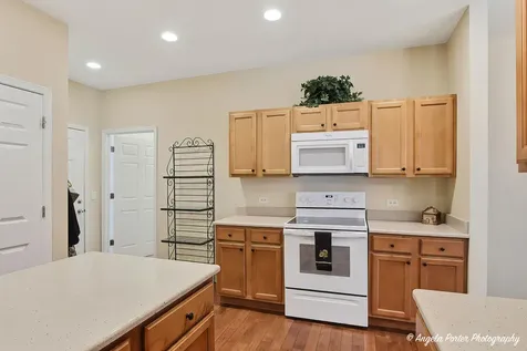1004 Monroe Avenue Mchenry IL 60050