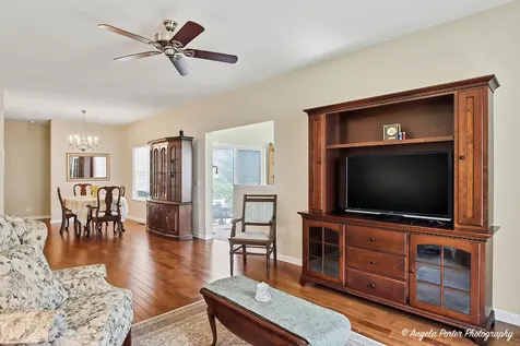 1004 Monroe Avenue Mchenry IL 60050