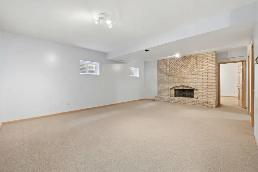 408 Siesta Drive New Lenox IL 60451