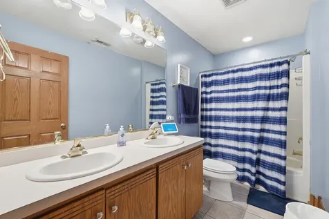 408 Siesta Drive New Lenox IL 60451