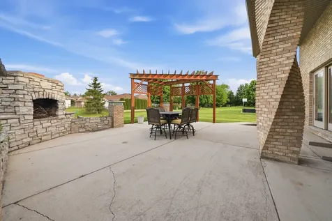 408 Siesta Drive New Lenox IL 60451