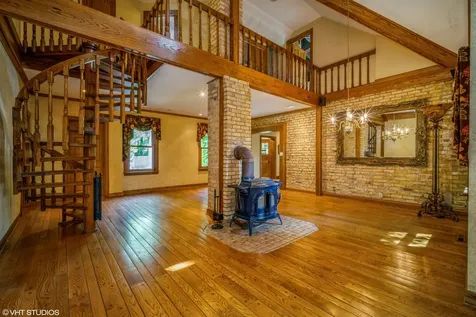 2870 Duffy Lane Riverwoods IL 60015