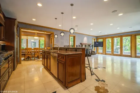 2870 Duffy Lane Riverwoods IL 60015