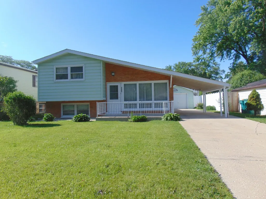 2202 Saint Francis Avenue Joliet IL 60436