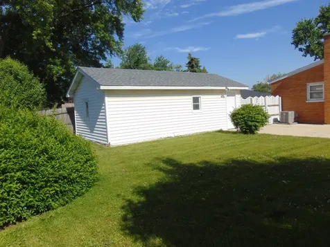 2202 Saint Francis Avenue Joliet IL 60436