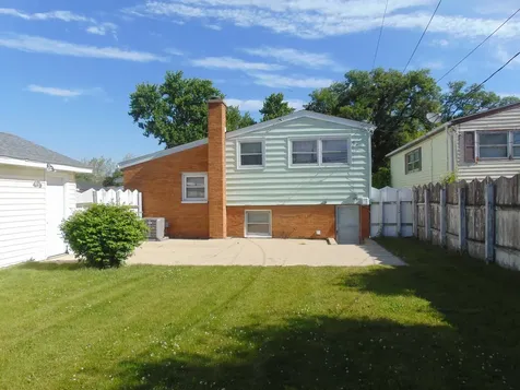 2202 Saint Francis Avenue Joliet IL 60436