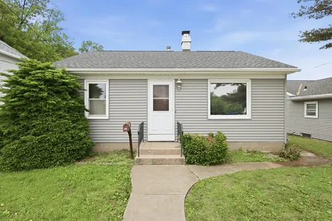 2506 17TH Street Rock Island IL 61201