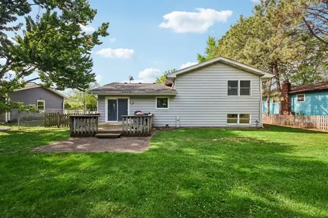 710 Chelsea Drive Algonquin IL 60102