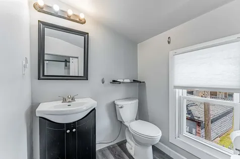11319 South Green Bay Avenue Chicago IL 60617