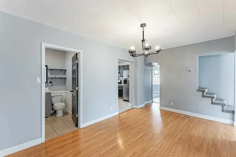 11319 South Green Bay Avenue Chicago IL 60617