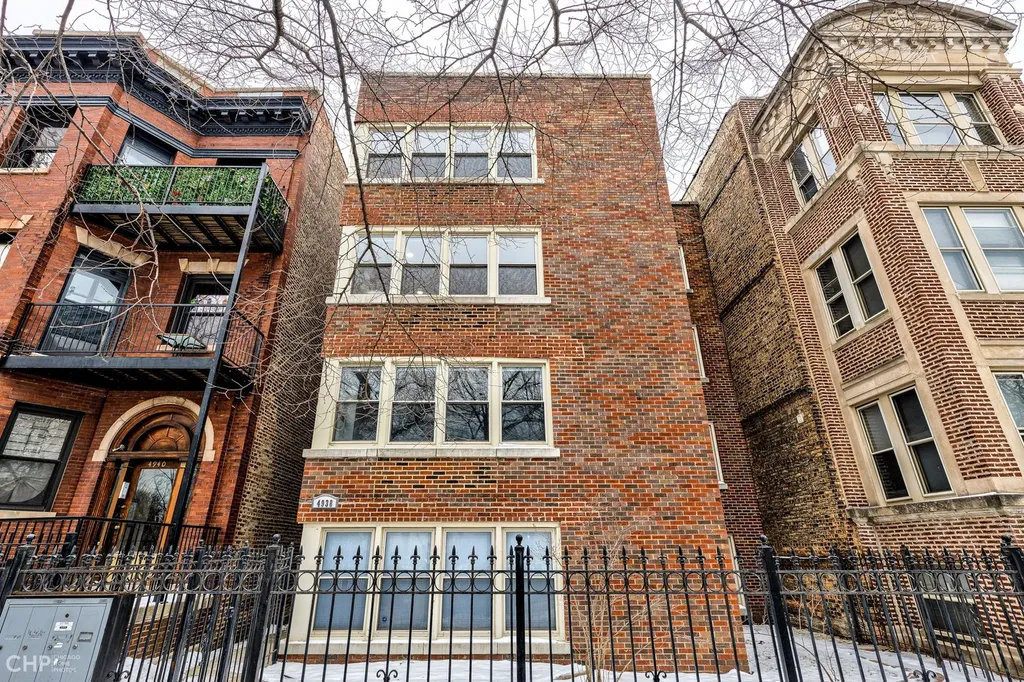 4938 South King Drive Chicago IL 60615