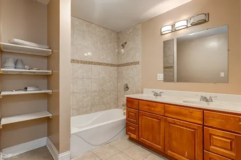 4938 South King Drive Chicago IL 60615