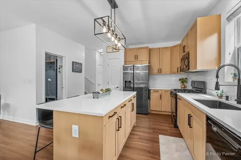 406 Mooresfield Street Elgin IL 60124