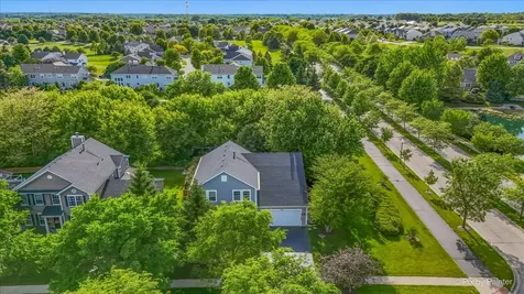 406 Mooresfield Street Elgin IL 60124