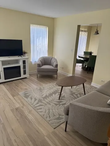 2497 Frost Drive Aurora IL 60503